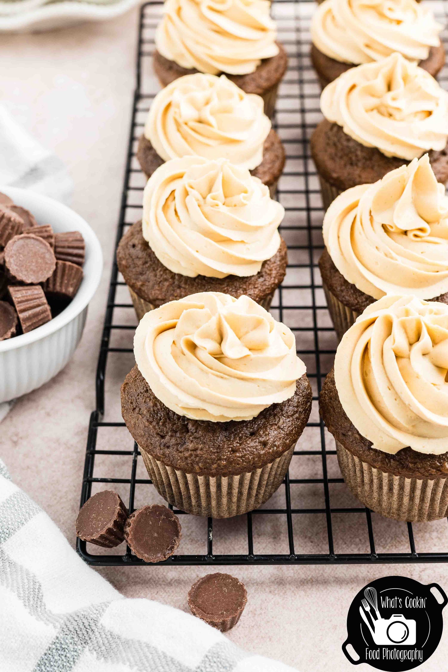 Peanut Butter Cup Chocolate Cupcakes