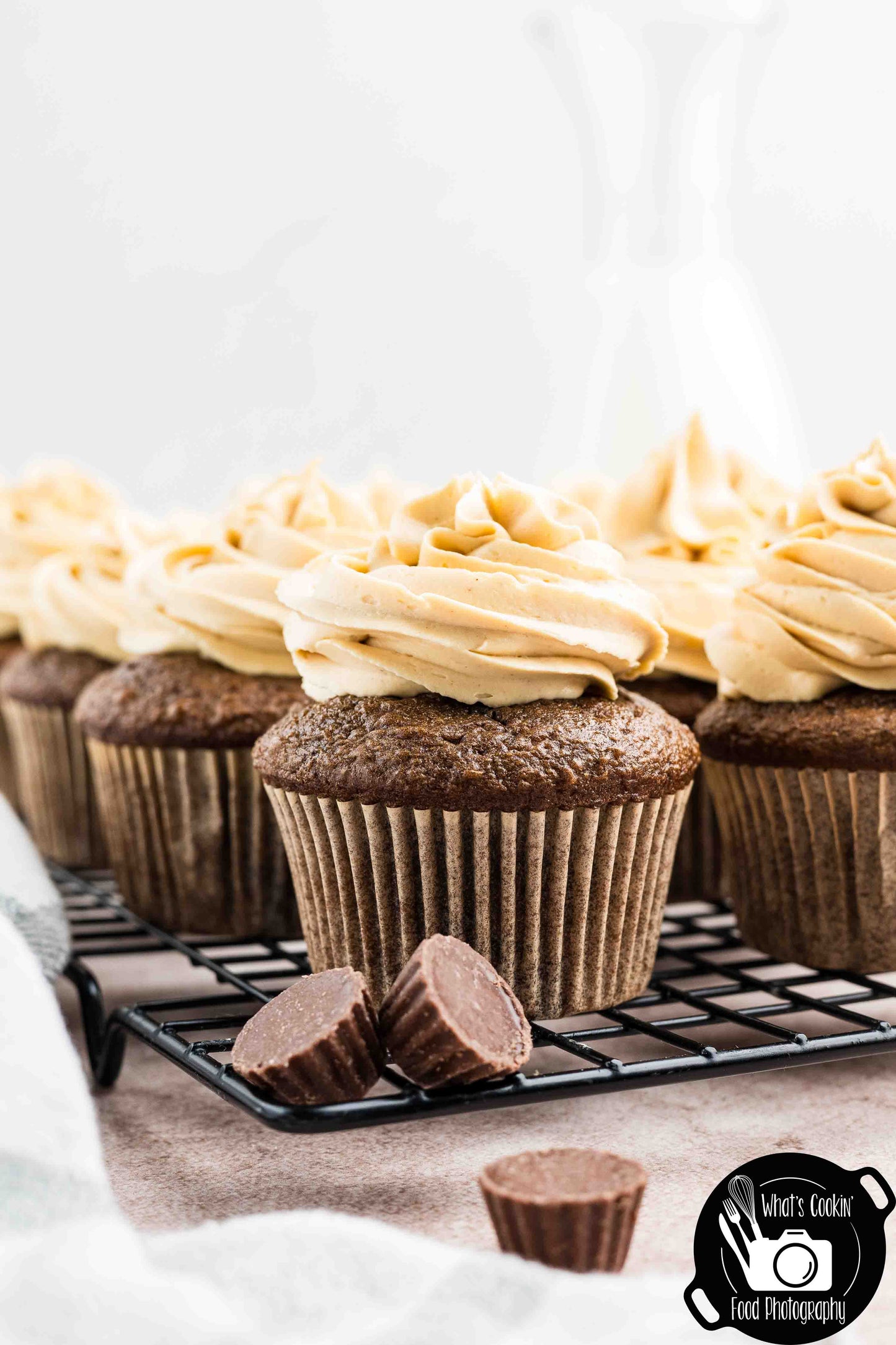 Peanut Butter Cup Chocolate Cupcakes