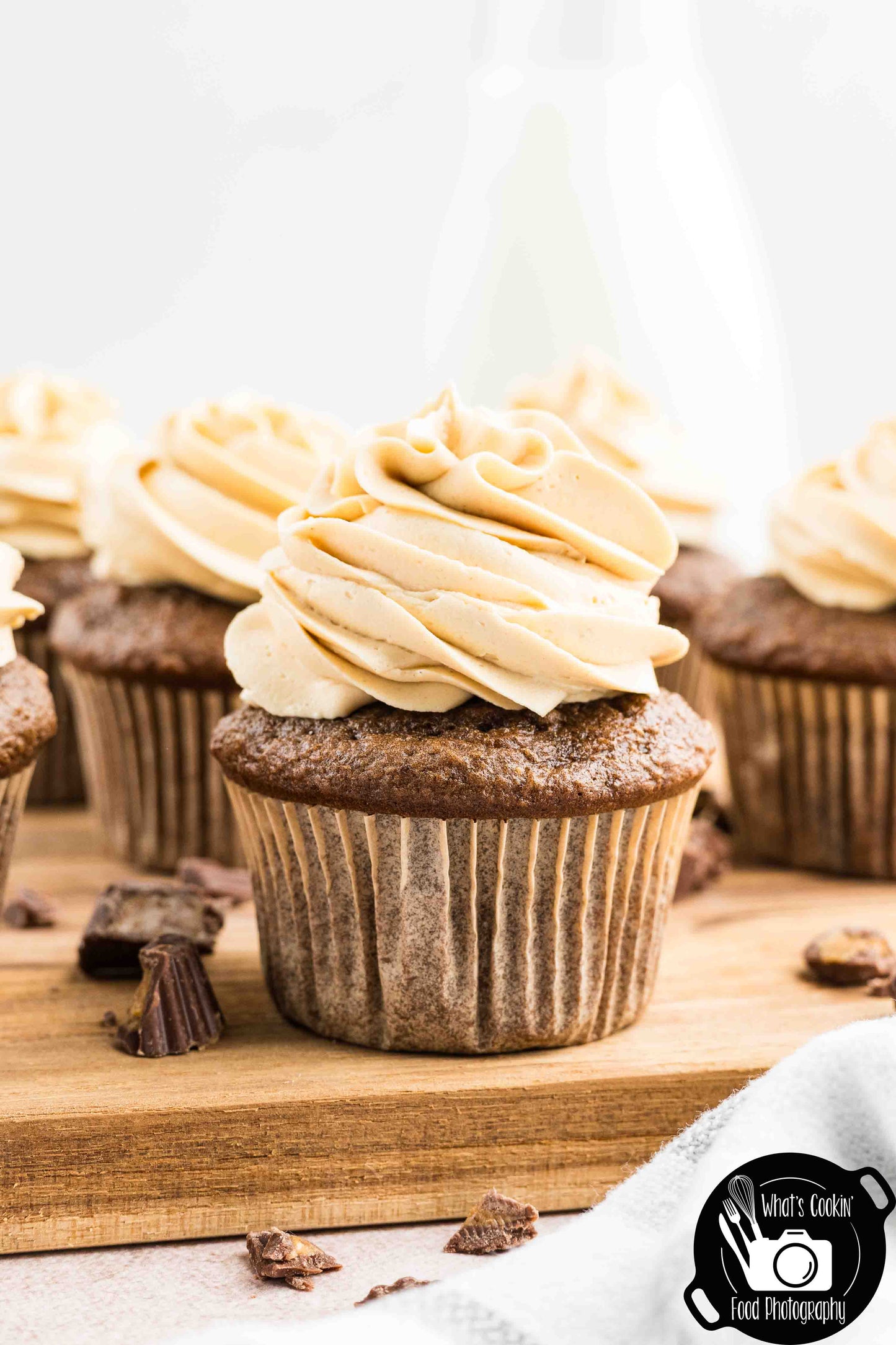 Peanut Butter Cup Chocolate Cupcakes