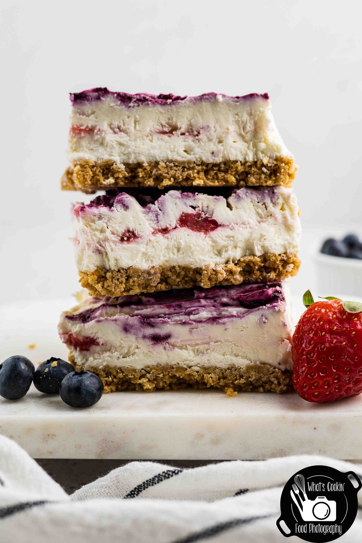 Blueberry and Strawberry Cheesecake Bars (No Bake)