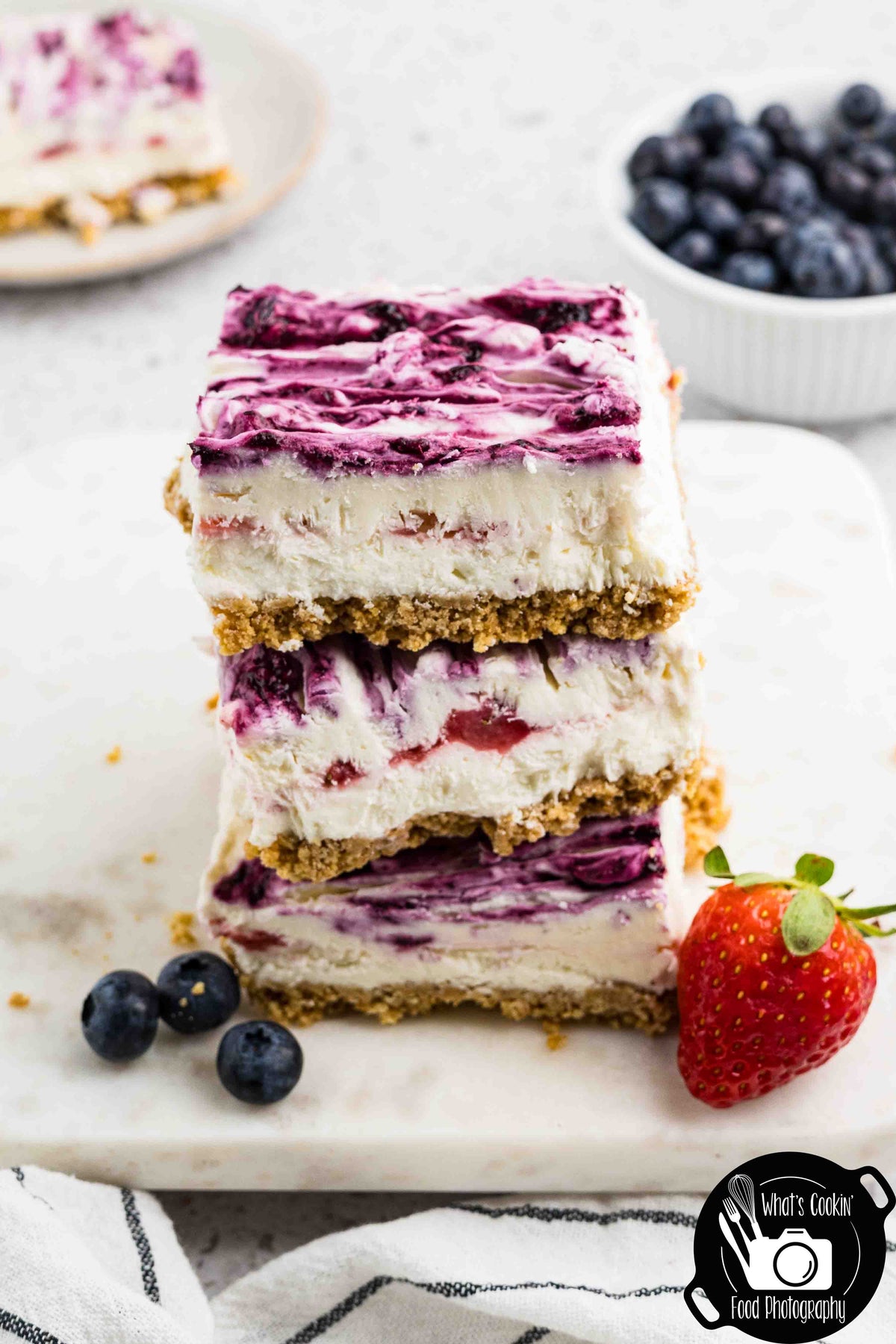 Blueberry and Strawberry Cheesecake Bars (No Bake)