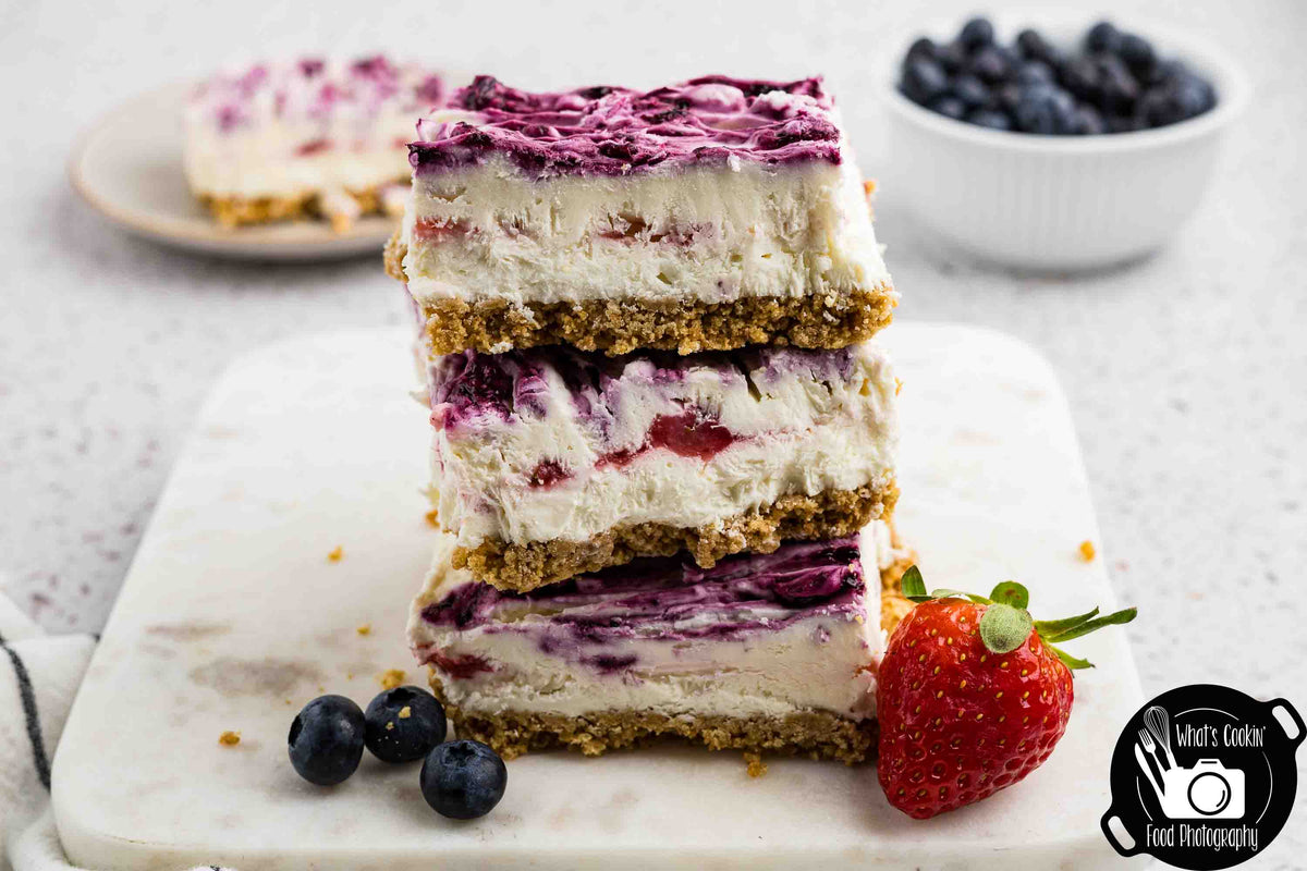 Blueberry and Strawberry Cheesecake Bars (No Bake)
