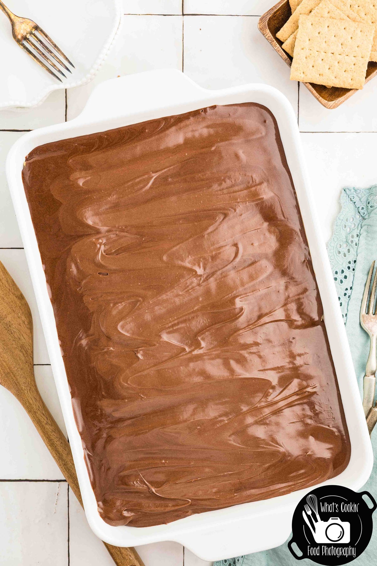 No Bake Chocolate Eclair Cake