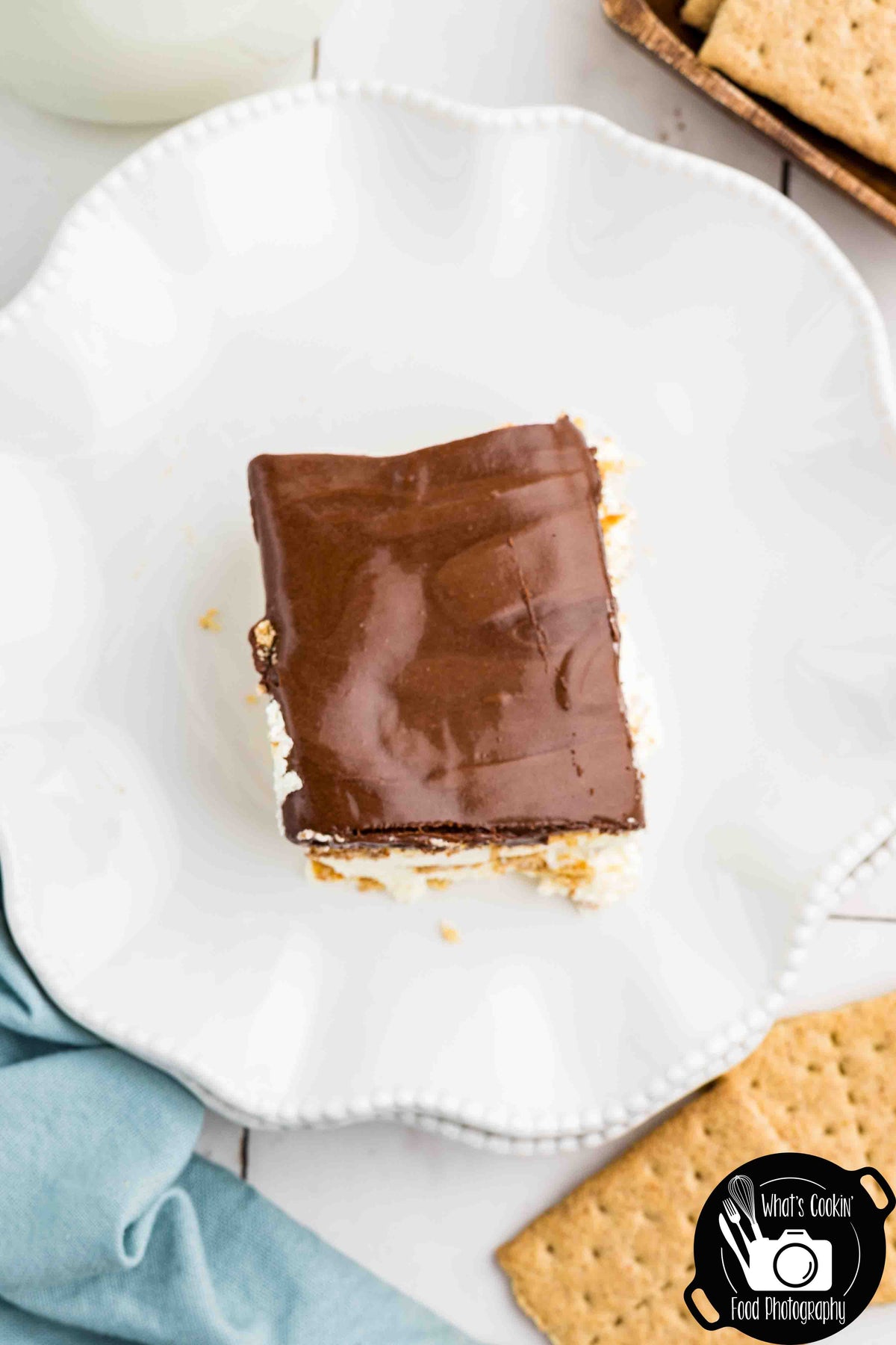 No Bake Chocolate Eclair Cake