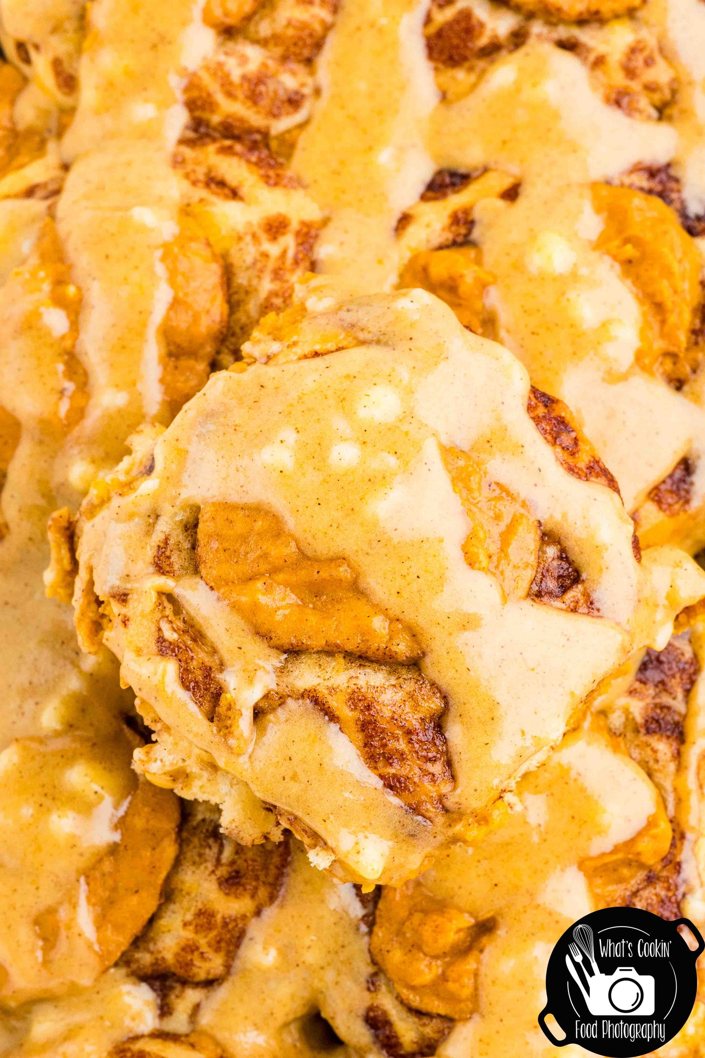 Pumpkin Cheesecake Cinnamon Rolls