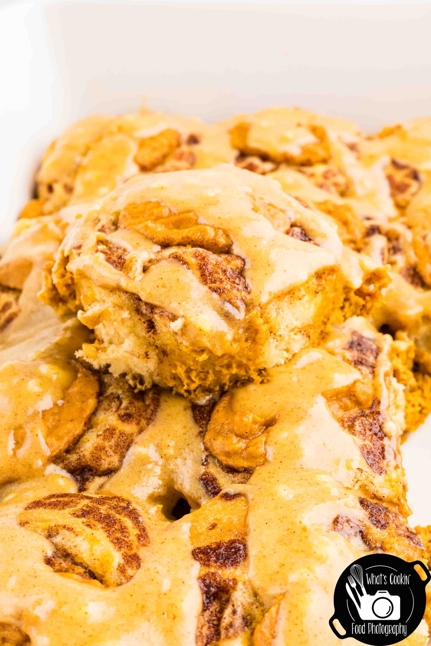 Pumpkin Cheesecake Cinnamon Rolls