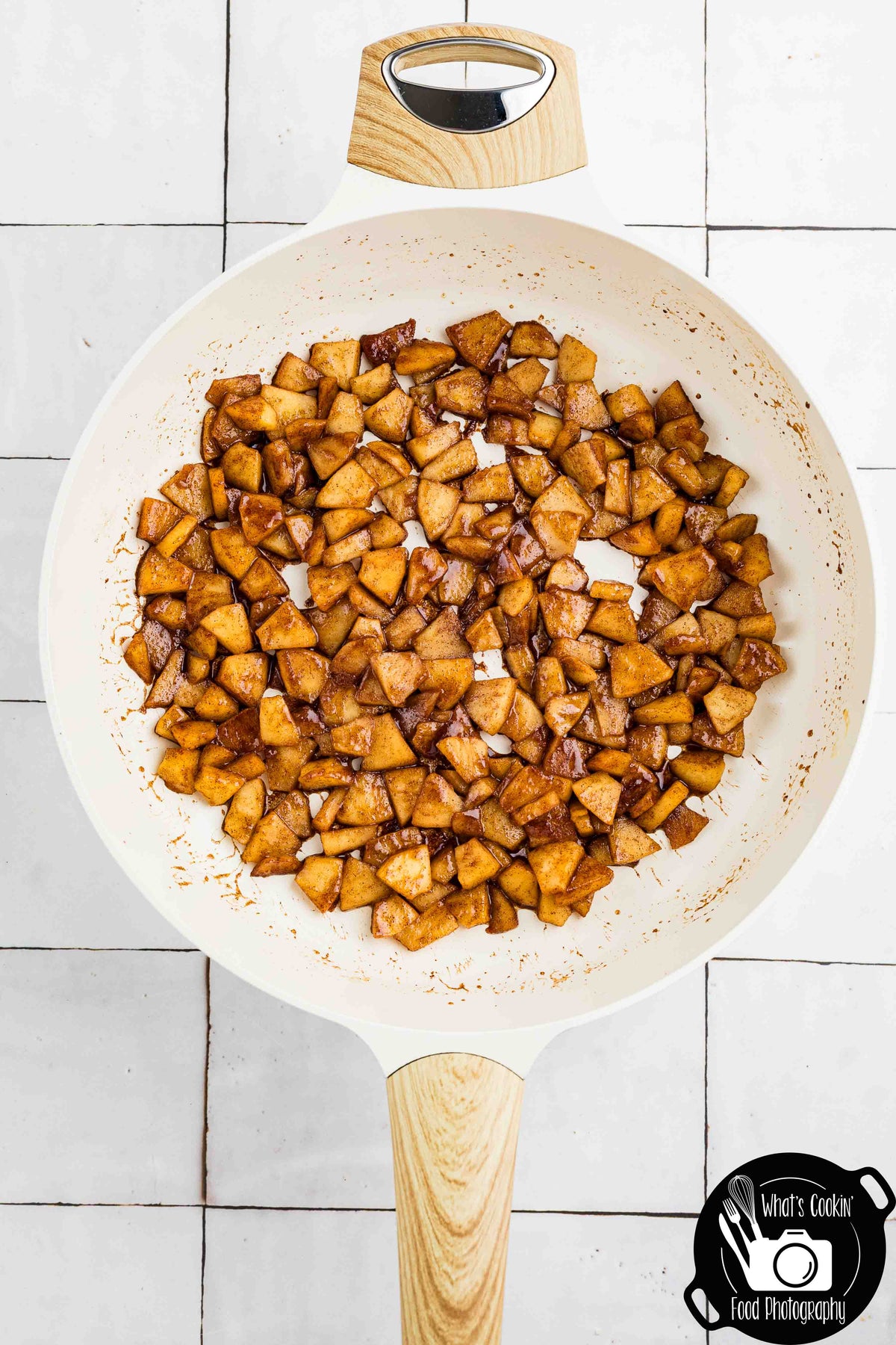 No Bake Cinnamon Apple Icebox Cake